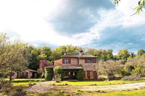 Villa I Camini - Outbuilding, dependance - Swimming pool - Garden - BBQ and fireplaces - Soccer field